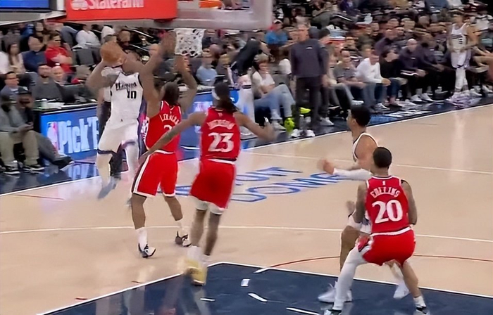 爱游戏在线-快船109-118不敌国王 球员评价：2人优秀，3人及格，4人低迷|洛杉矶快船队|NBA常规赛|nba|篮板|末节_新浪体育_新浪新闻